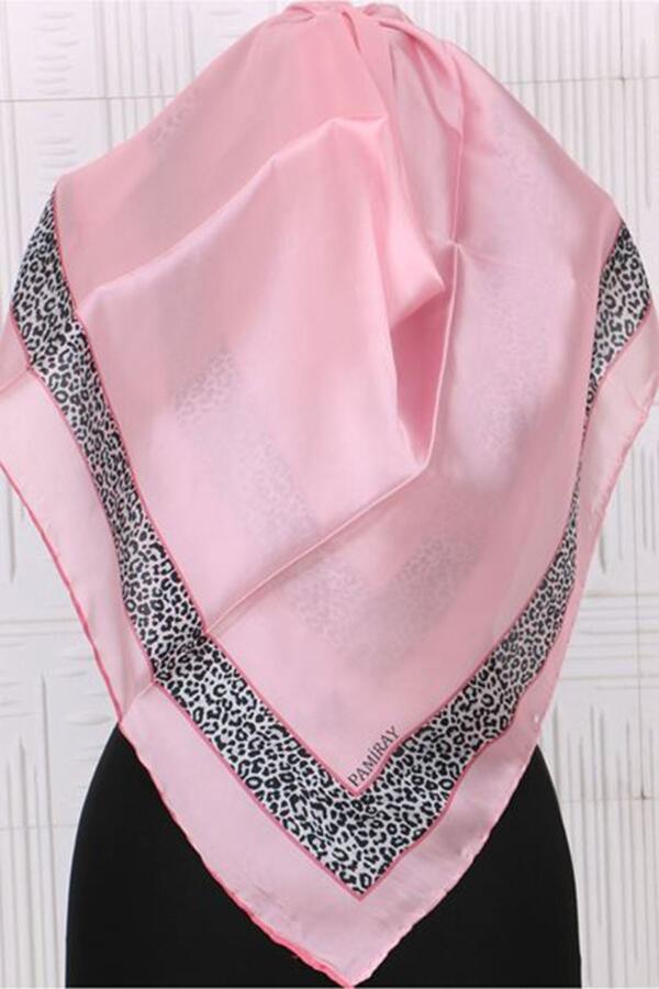 17116 Leopar Desenli Rayon Eşarp - Şeker Pembe - 1