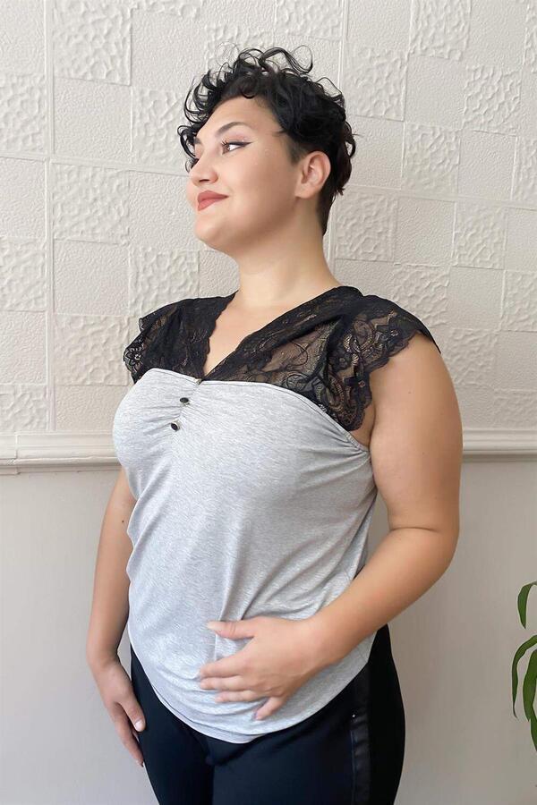 Button Lace Plus Size Combed Cotton Blouse Gray - 3