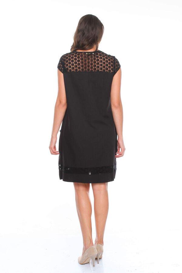 Laced Plus Size Dress Black - 2