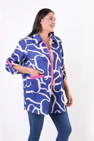 Large Size Patterned Zippered Saks Jacket - 6