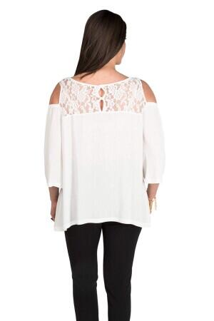 Shoulder Detail Lace Plus Size Blouse ecru - 2